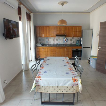 Ferienwohnung Casa A Riba U Mari Riposto Exterior foto