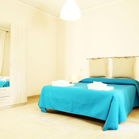 Ferienwohnung Casa A Riba U Mari Riposto Zimmer foto