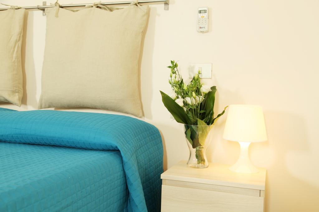 Ferienwohnung Casa A Riba U Mari Riposto Zimmer foto
